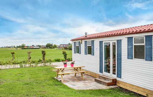 Lovely (sta)caravan in Woubrugge