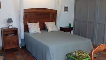 2 chambres, bureau, fer et planche à repasser, Wi-Fi