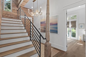 Interior - Luxury Lake to Beach Home in the Heart of Seagrove Beach - Royal Destinations (Santa Rosa Beach)
