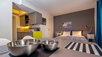 1 bedroom, WiFi (free), bed sheets