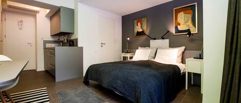 1 bedroom, iron/ironing board, free WiFi, bed sheets