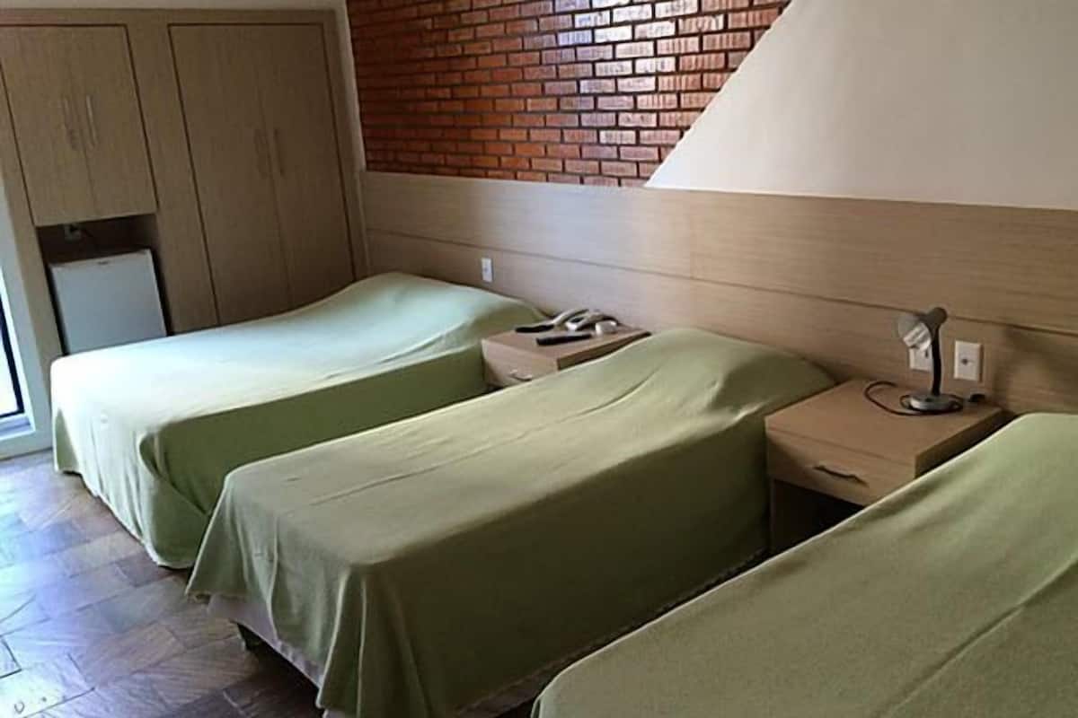 Caja fuerte, wifi gratis, ropa de cama