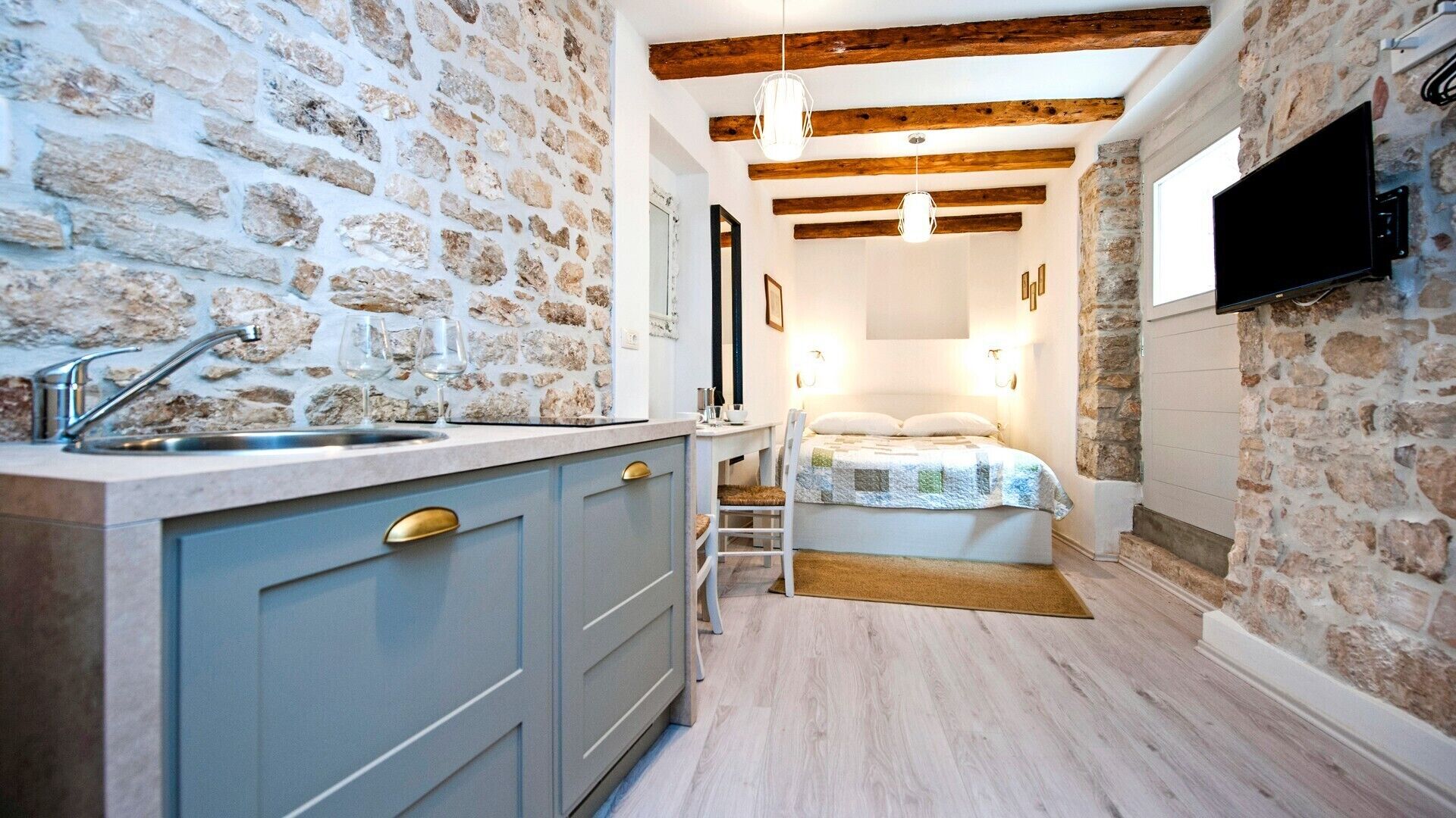 1 bedroom, iron/ironing board, free WiFi, bed sheets