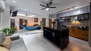 Departamento | 1 habitación, caja de seguridad en la habitación y escritorio