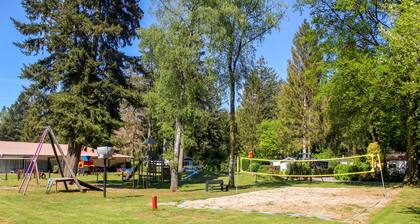 Gorgeous home in Vorden with kitchen