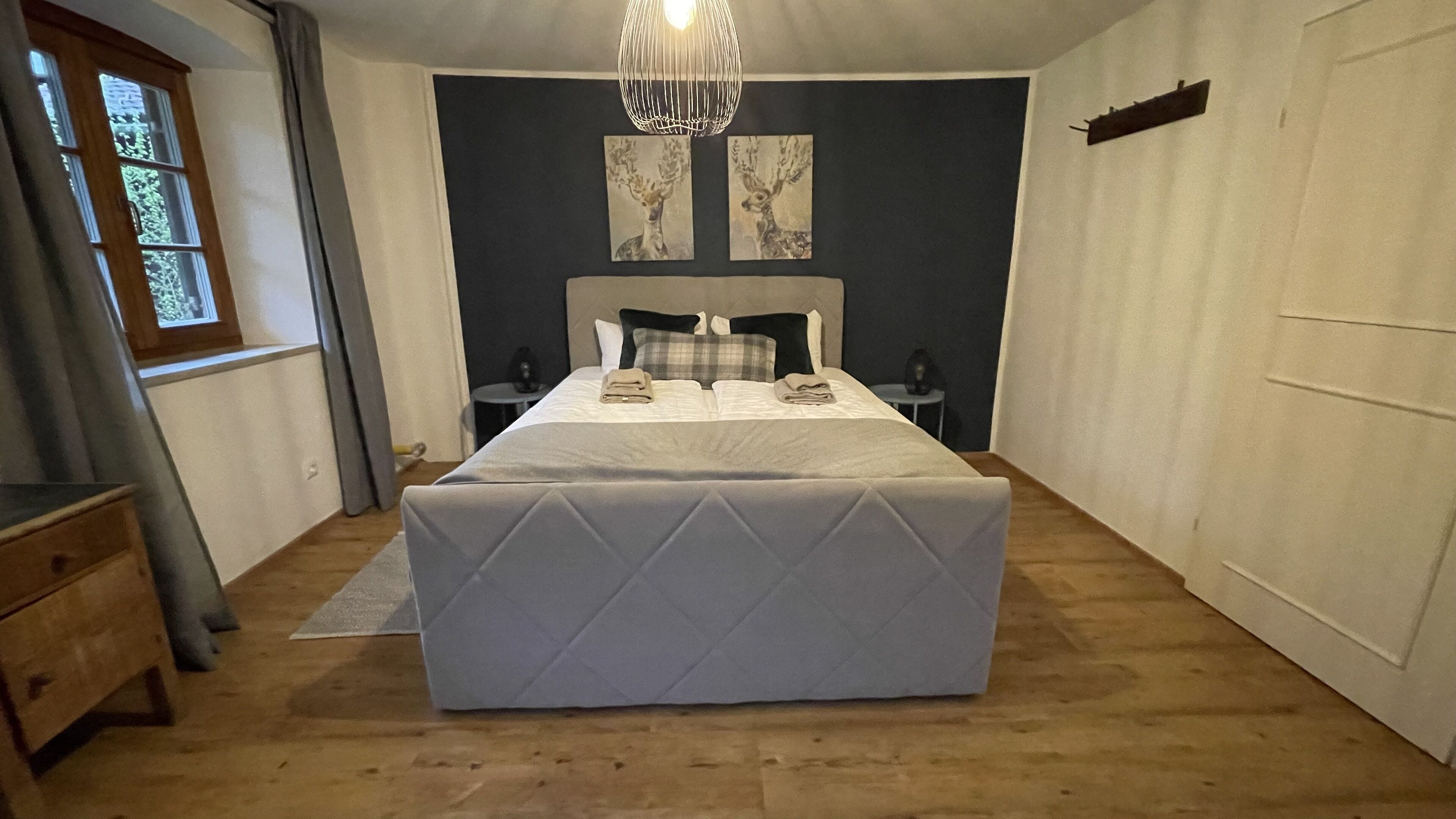 3 habitaciones, tabla de planchar con plancha y wifi gratis 
