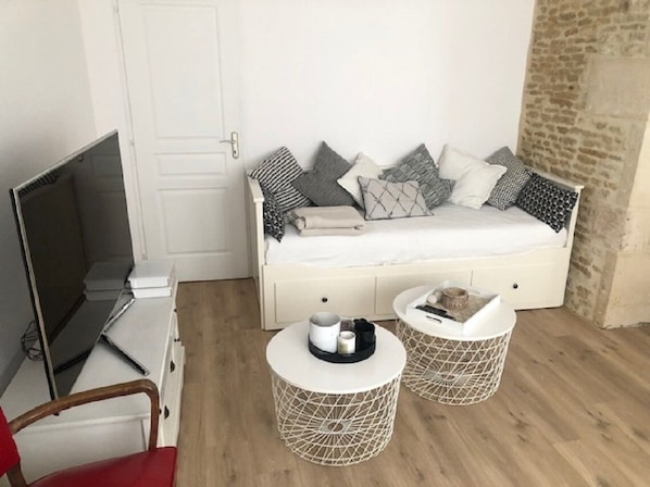 3 bedrooms, travel cot, free WiFi