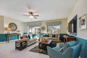 House, Multiple Beds (1542MVD-The Retreat at Champions Gate) | Living room - 1542mvd-the Retreat at Champions Gate (Davenport)
