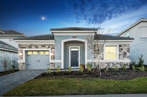 House, Multiple Beds (1542MVD-The Retreat at Champions Gate) | Exterior