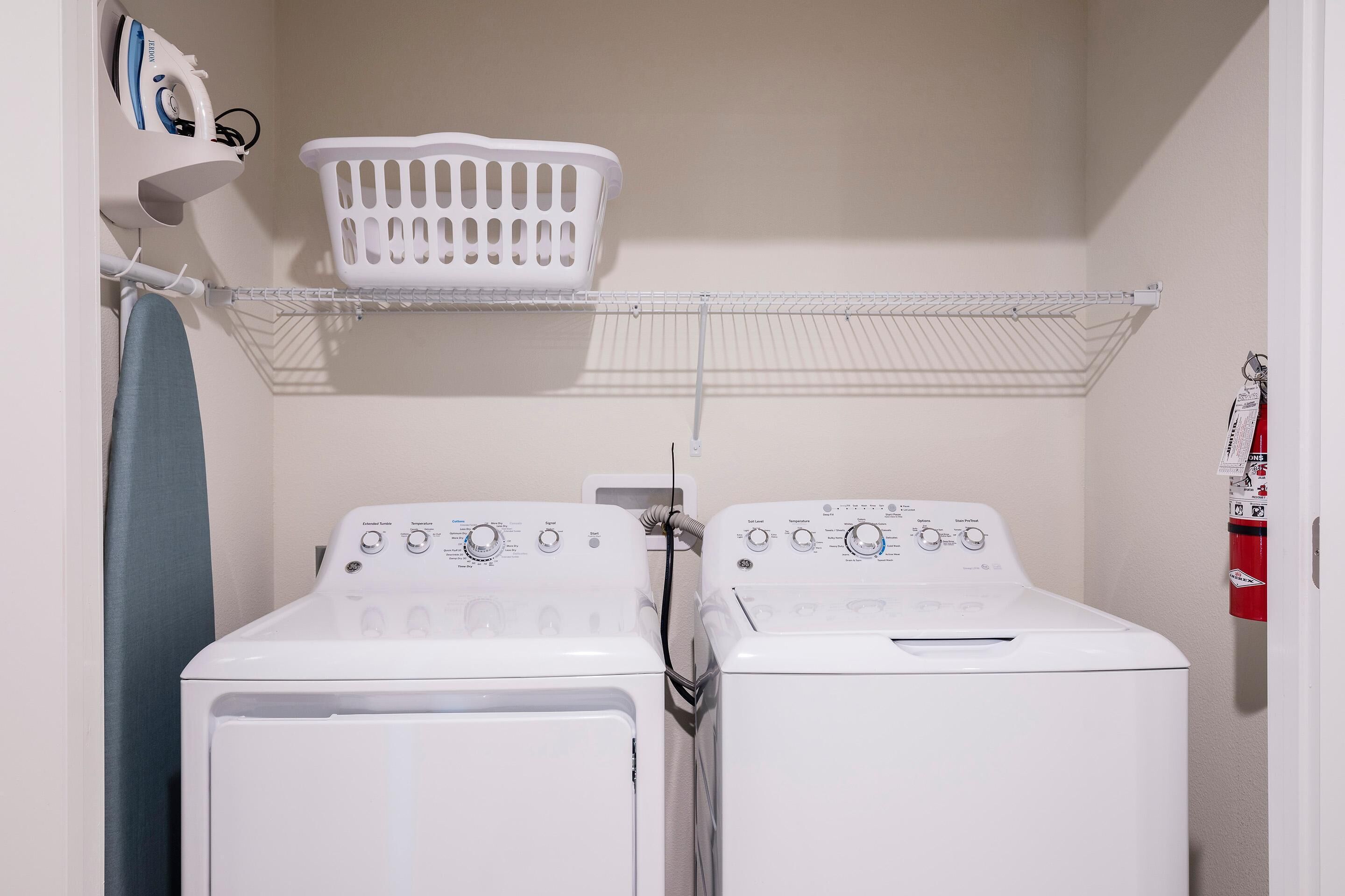 Rumah, Beberapa Tempat Tidur (9069HS- The Retreat at ChampionsGate) | Laundry