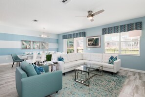 Villa, Multiple Beds (9014SID-The Retreat at ChampionsGate ) | Living room
