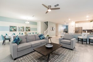 House, Multiple Beds (8910SID-The Retreat at ChampionsGate) | Living room