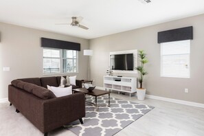 Villa, Multiple Beds (8914SID- the Retreat at ChampionsGate) | Living room