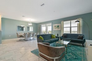 House, Multiple Beds (1525FD-The Retreat at ChampionsGate) | Living room