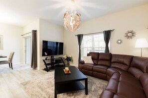 Condo, Multiple Beds (1575MVD-The Retreat at ChampionsGate) | Living area