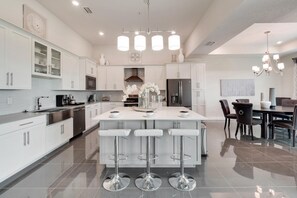 Condo, Multiple Beds (4741CTD- Storey Lake) | Private kitchen