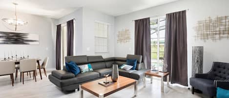 Townhome, Multiple Beds (8919SID-The Retreat at ChampionsGate) | Living room