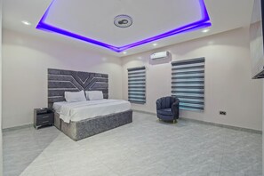 5 camere, ferro/asse da stiro, Wi-Fi, lenzuola