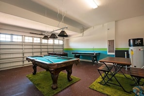 Villa, Multiple Beds (1435THBD - The Retreat at ChampionsGa) | Games room