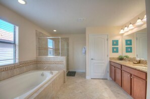 Bathroom - 1435thbd - The Retreat at Championsgate (Davenport)