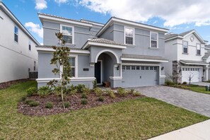 House, Multiple Beds (1513FD - The Retreat at ChampionsGate) | Exterior