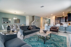 House, Multiple Beds (1513FD - The Retreat at ChampionsGate) | Living room