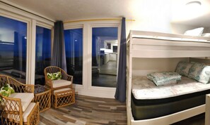 3 bedrooms, iron/ironing board, travel cot, free WiFi