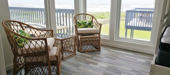 Bella Vista - Steps to Private Beach Family Escape