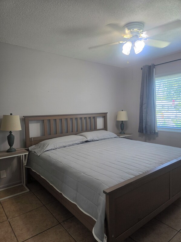 1 bedroom, desk, iron/ironing board, free WiFi