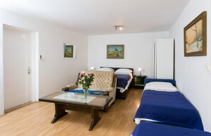 1 dormitorio, Internet, ropa de cama