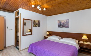 1 habitación, internet y ropa de cama 