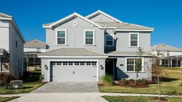 Villa, flere senger (9038SID-The Retreat at ChampionsGate) | Eksteriør