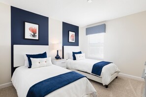 6 bedrooms, bed sheets - 9038sid-the Retreat at Championsgate (Davenport)