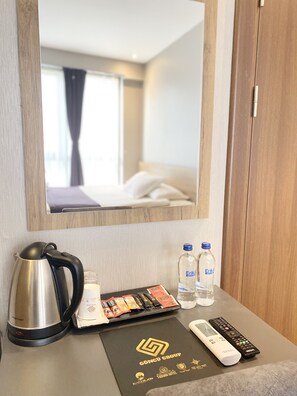 Literie de qualité, minibar, bureau