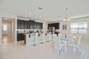 Villa, Plusieurs lits (9004SRL-Solara) | Cuisine privée