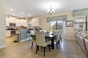 House, Multiple Beds (1452RF - The Retreat at ChampionsGate) | Private kitchen | Fridge, microwave, dishwasher, coffee/tea maker - 1452rf - The Retreat at Championsgate (Davenport)