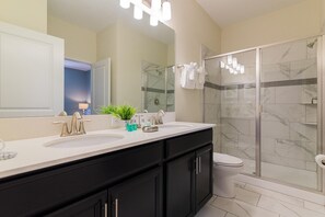 House, Multiple Beds (1517FD-The Retreat at ChampionsGate) | Bathroom - 1517fd-the Retreat at Championsgate (Davenport)