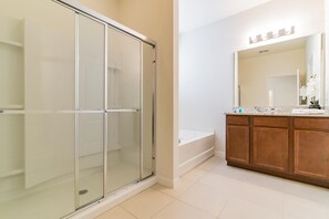 House, Multiple Beds (5264OBA- Solterra Resort) | Bathroom - 5264oba- Solterra Resort (Davenport)