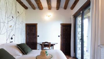 4 間睡房、上網