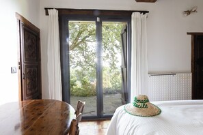 4 bedrooms, Internet