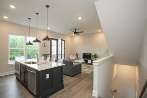 Interior - BOHO Boutique Stay |3bd 2ba|10 Minutes to Lower Broadway| (Nashville)