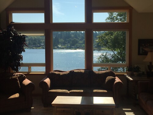 Lakefront retreat.  Welcome to Big Lake.  4 Bedroom House  