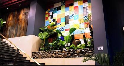 Happy Life Green Hotel