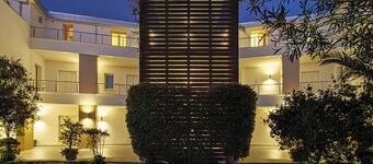 Holiday Apartment "Villa Marconi 5" with Sea View, Covered Terrace & Large Garden