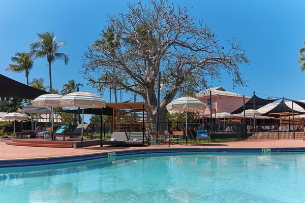 2 outdoor pools, open 7:00 AM to 7:00 PM, sun loungers