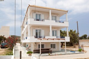 Facciata della struttura