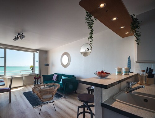 Les Embruns de l'Aube