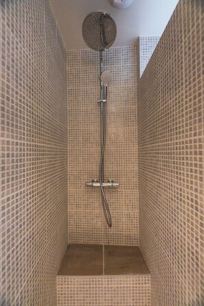 Dusche