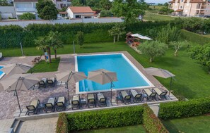 Outdoor pool - Apartment with garden 10A (Poreč)