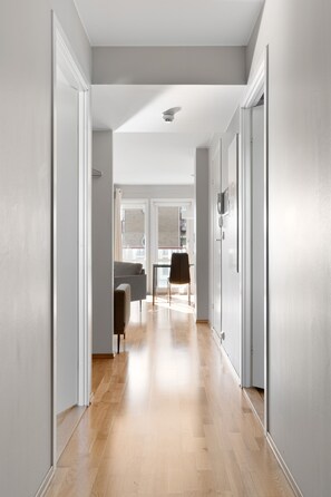 Business Apartment, 2 Bedrooms | Individually furnished, desk, iron/ironing board, free WiFi